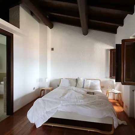 Bed & Breakfast Il Chiostrino Gardone Riviera